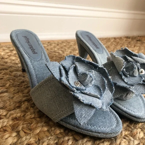 New: Jeffrey Campbell Budding Light Wash Denim. Size 6.5 - Picture 2 of 13